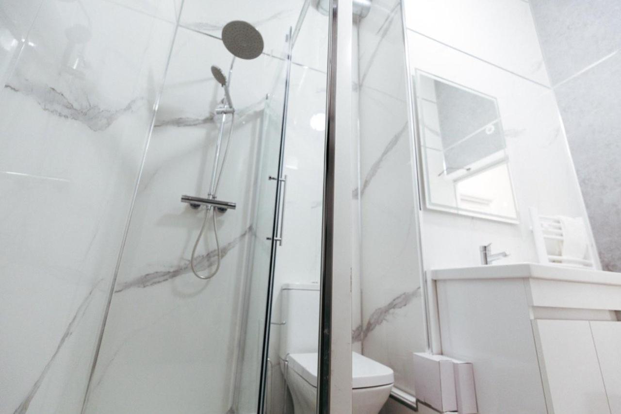 Stylish Comfort In London Finchley Exteriér fotografie